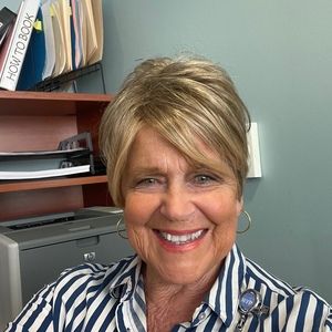 Meet your Posher, Sondra